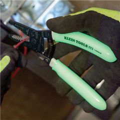 KLEIN TOOLS Klein Tools 11055GLW High-Visibility Klein-Kurve Wire Stripper / Cutter 10 to 18 AWG Solid 12 to 20 AWG Stranded