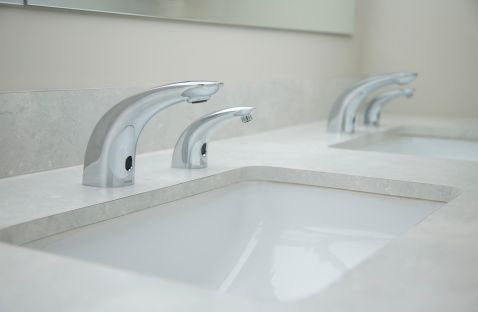 MOEN Moen CA8302 M-Power Sensor Bathroom Sink Faucet 0.5 GPM (Each)
