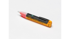 FLUKE 2432932 VOLTAGE TESTERS