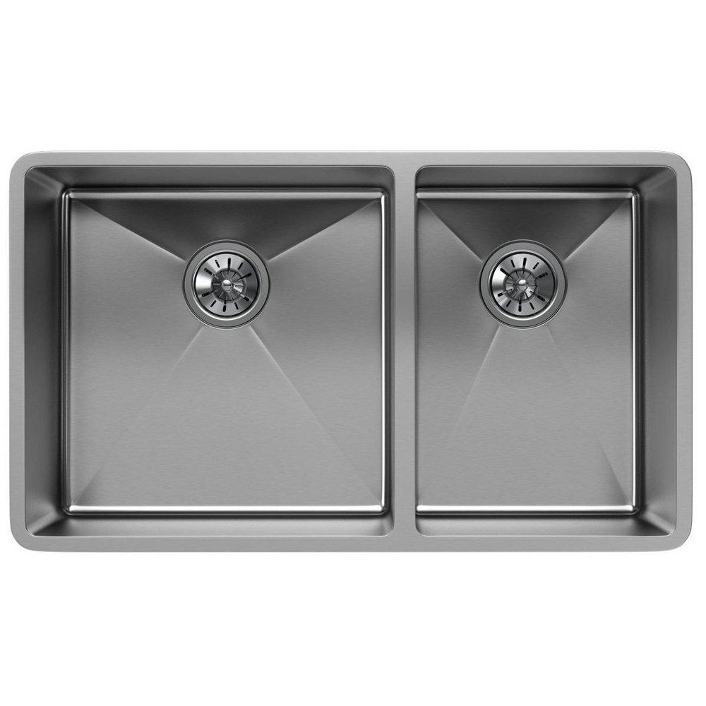 ELKAY Elkay ECTRU32179RT Crosstown 31-1/2 x 18-1/2 in. 18 Gauge Stainless Steel Double Bowl Undermount Sink