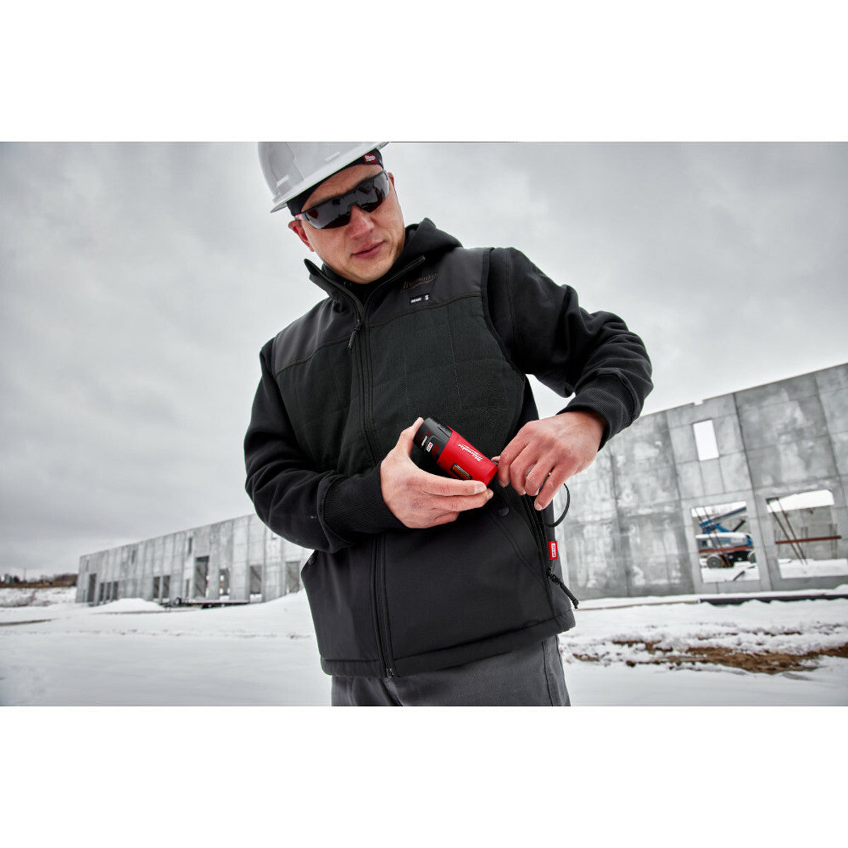 MILWAUKEE Milwaukee 305B-21XL M12 Heated AXIS Vest - XL