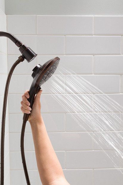 MOEN Moen 3662EPORB Attract Multi Function Hand Shower 1.75 GPM Eco-Performance Oil Rubbed Bronze