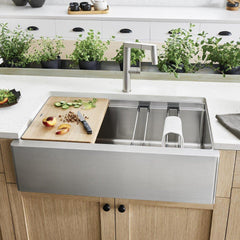 BLANCO BLANCO 525243 QUATRUS 33 x 20-1/2 in. Stainless Steel Single Bowl Farmhouse Kitchen Sink in Satin Stainless Steel