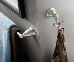 MOEN Moen YB2218BN Brantford 18 in. Towel Bar in Brushed Nickel