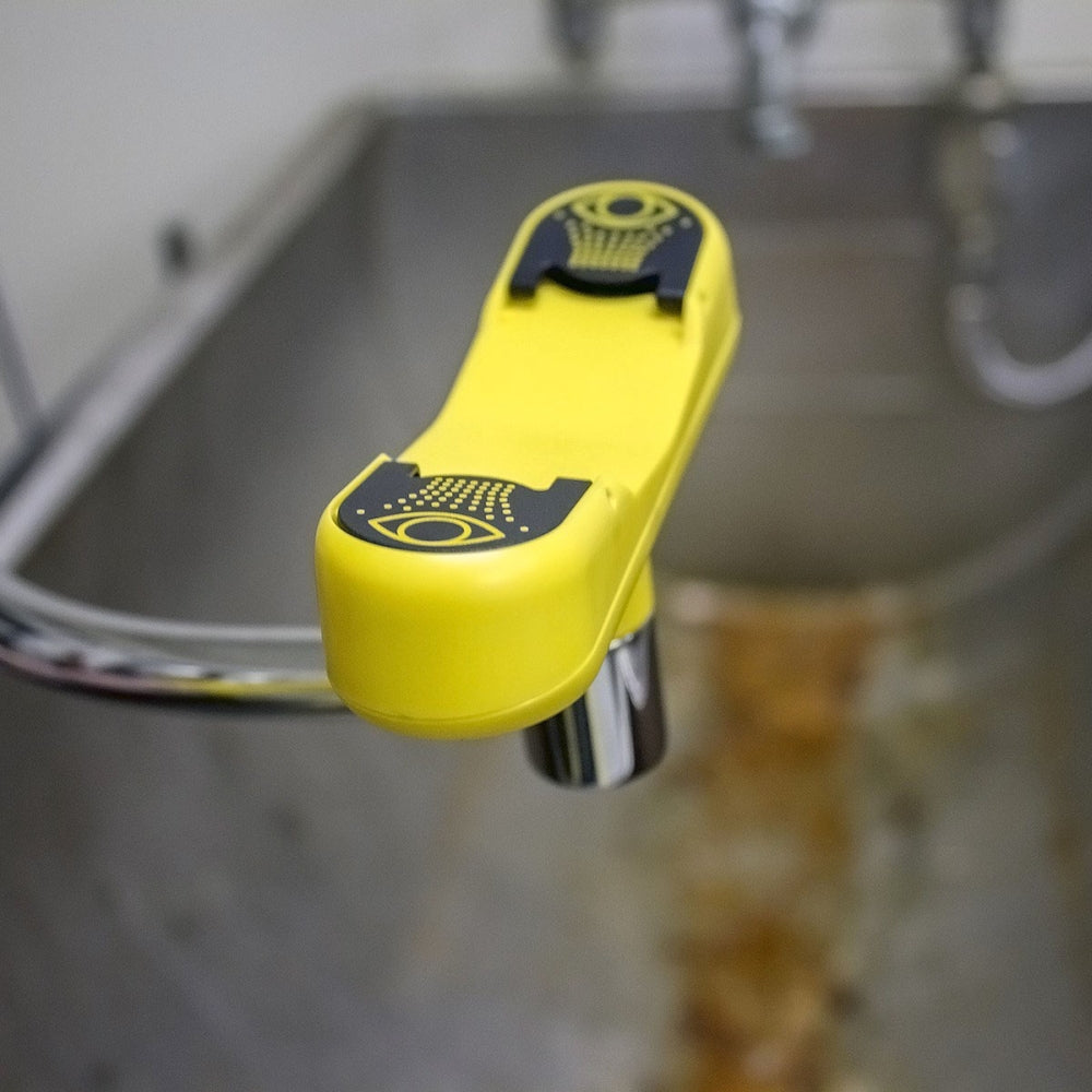 SPEAKMAN Speakman SE-572 Eye Wash Station 3.09 GPM Countertop Mount
