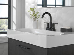 DELTA FAUCET Delta Faucet 2559-BLMPU-DST Trinsic Two Handle Centerset Bathroom Sink Faucet in Matte Black