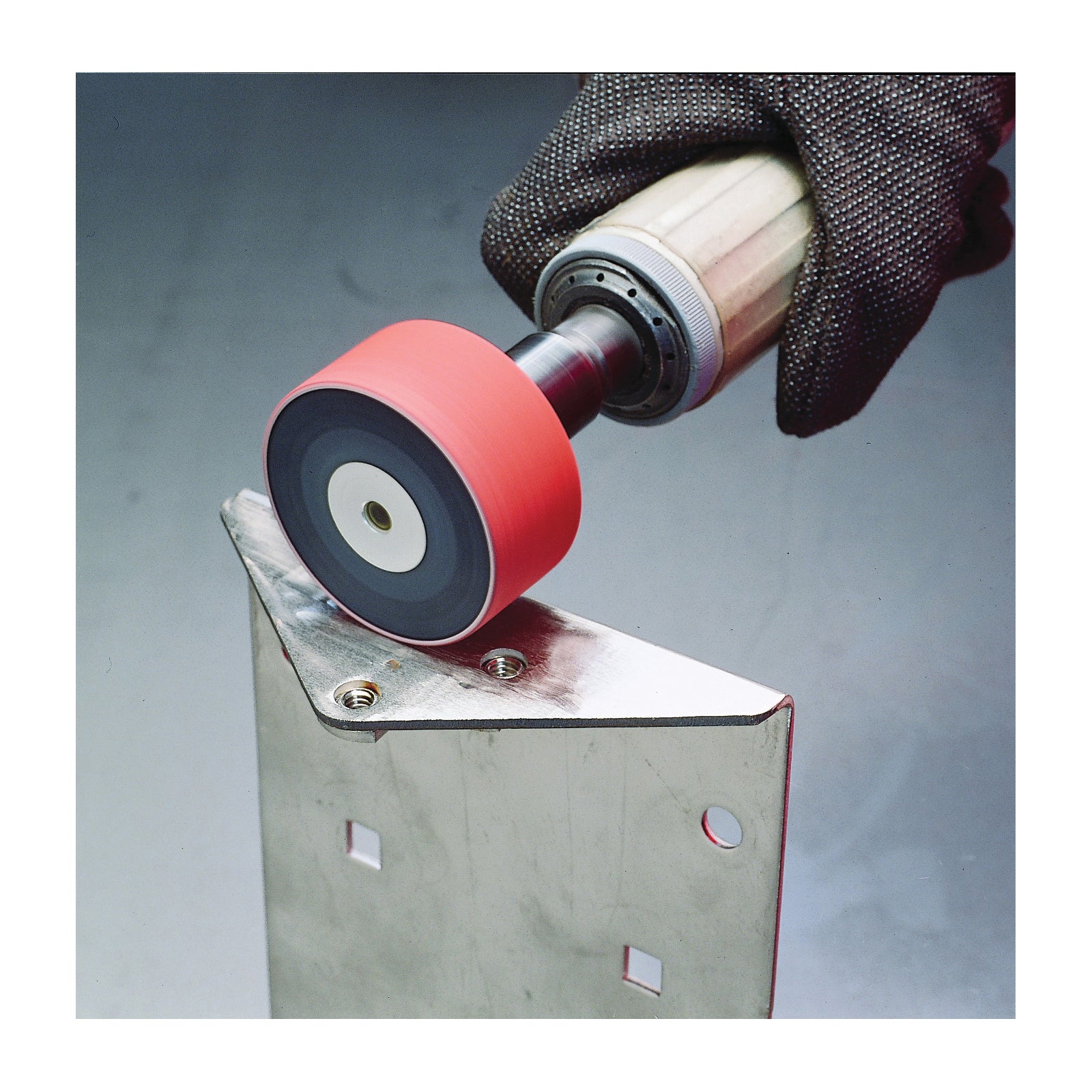 3M 3M 7100138165 Spiral Band, 1 in Dia x 1 in L Band, 60 Grit, Medium Grade, Ceramic Abrasive