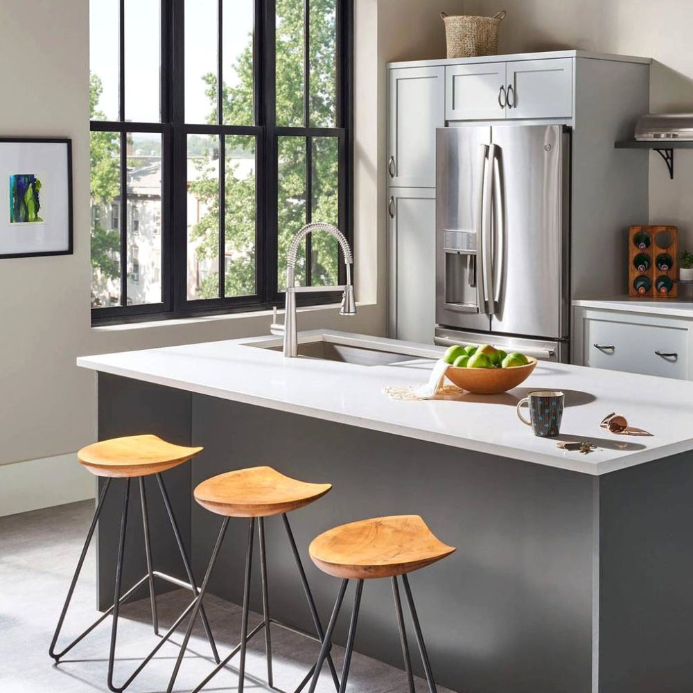 AMERICAN STANDARD American Standard 4932.350.002 Edgewater® Single-Handle Semi-Pro Multi Spray Kitchen Faucet 1.8 gpm/6.8 L/min