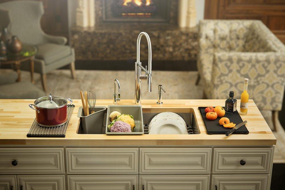 FRANKE Franke PTX110-28 Pescara 29.5 x 18.5 Stainless Steel Undermount Kitchen Sink