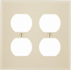 LEVITON Leviton Mfg Co 001-86016-000 4-outlet Wall Plate 25-pack