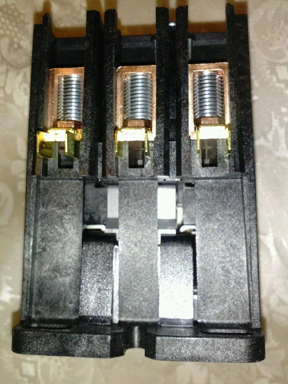 SCHNEIDER ELECTRIC Square D 8910DPA53V09 Definite Purpose Contactor 50 Amp 3 Pole 208/240VAC Replacement 42DF35AG