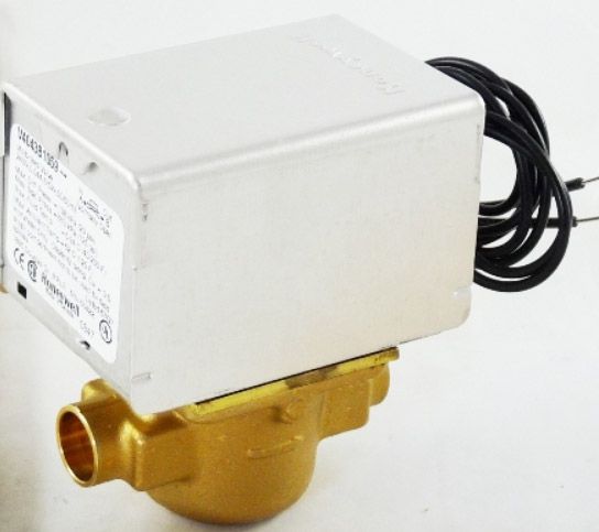 HONEYWELL Honeywell V4043E1003 120V Zone Valve 1/2 In Sweat Connection