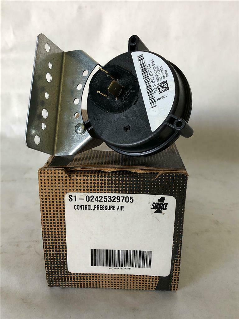 YORK S1-02425329705 PRESSURE SWITCHES