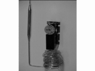 JOHNSON CONTROLS Johnson Controls A19AGA-37C Remote Bulb Temperature Control 40/120F