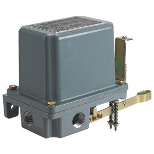 TELEMECANIQUE SENSORS 9038AW1 FLOW SWITCHES