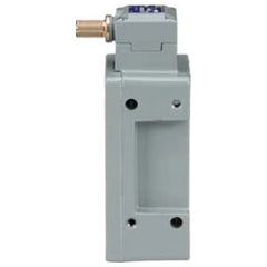 Telemecanique Sensors 9007CR53B2 HD Limit Switch Hazardous Location 10A 1NO/1NC Standard Pre-Travel Spring Return