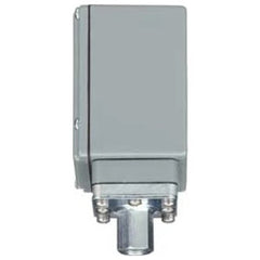 Telemecanique Sensors 9012GAW5 Pressure Switch Adjustable Scale SPDT 480 Vac 10A 2 Thresholds 3 to 150 psig
