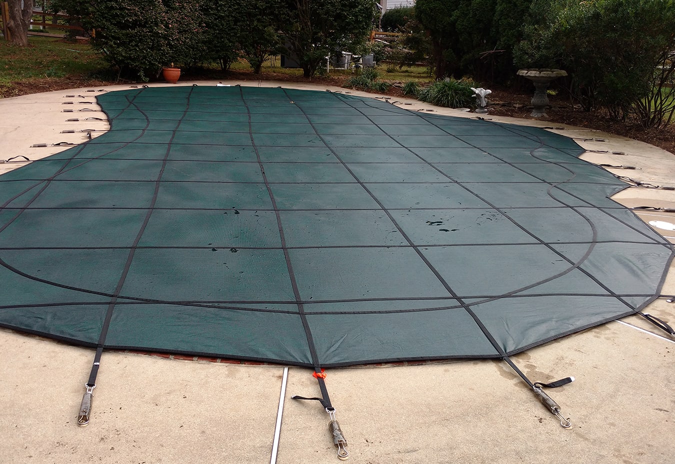 GLI POOL PRODUCTS GLI 20-1428RE-SAP-GRN GLI 14' x 28' Rectangle Mesh Safety Cover Green 20-1428RE-SAP-GRN