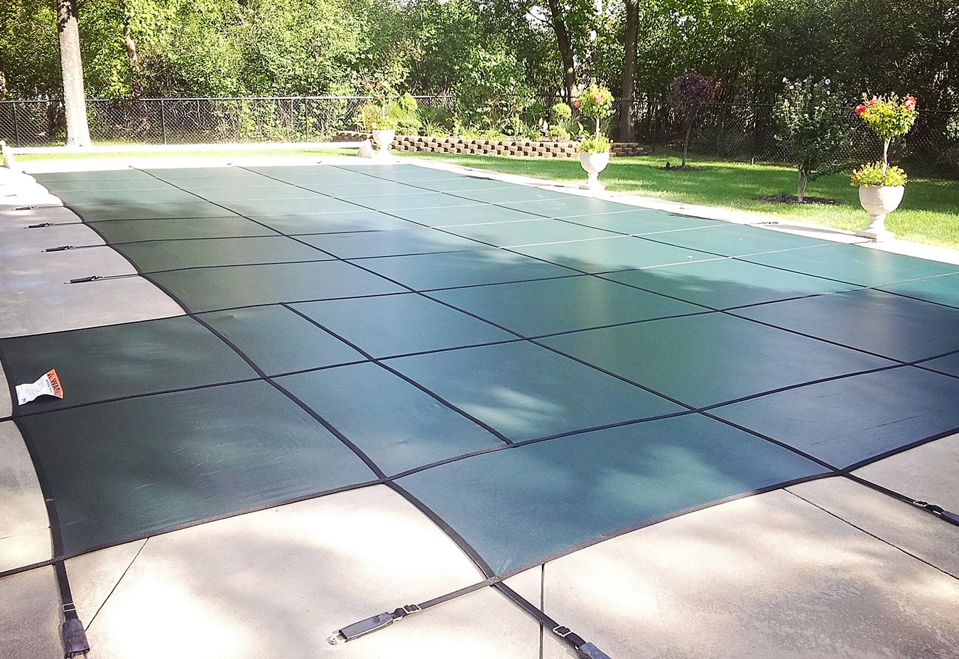 GLI POOL PRODUCTS GLI 20-1428RE-SAP-GRN GLI 14' x 28' Rectangle Mesh Safety Cover Green 20-1428RE-SAP-GRN