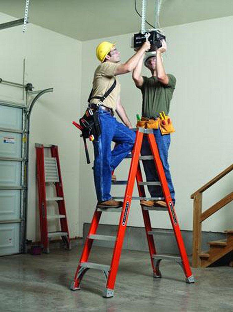 LOUISVILLE LADDER Louisville Ladder FM1506 Fiberglass Twin Front Ladder 6 ft 300 lb Capacity