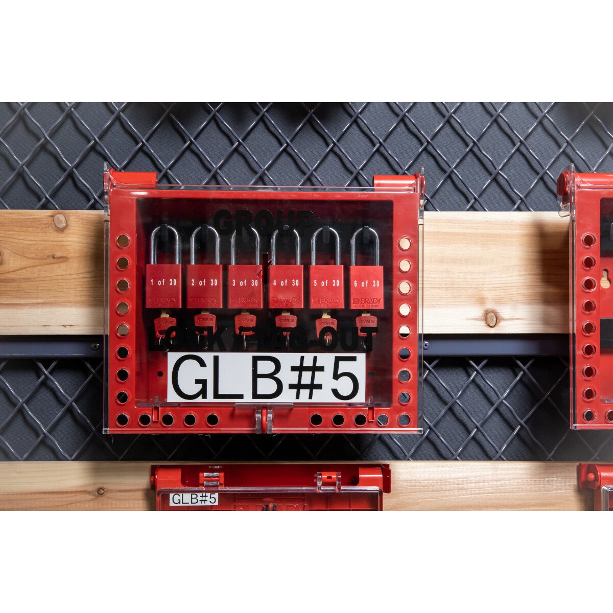 BRADY Brady GLB26 Group Lockout/Tagout Box