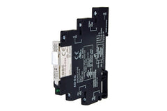IDEC RV8H-L-AD24 RELAYS