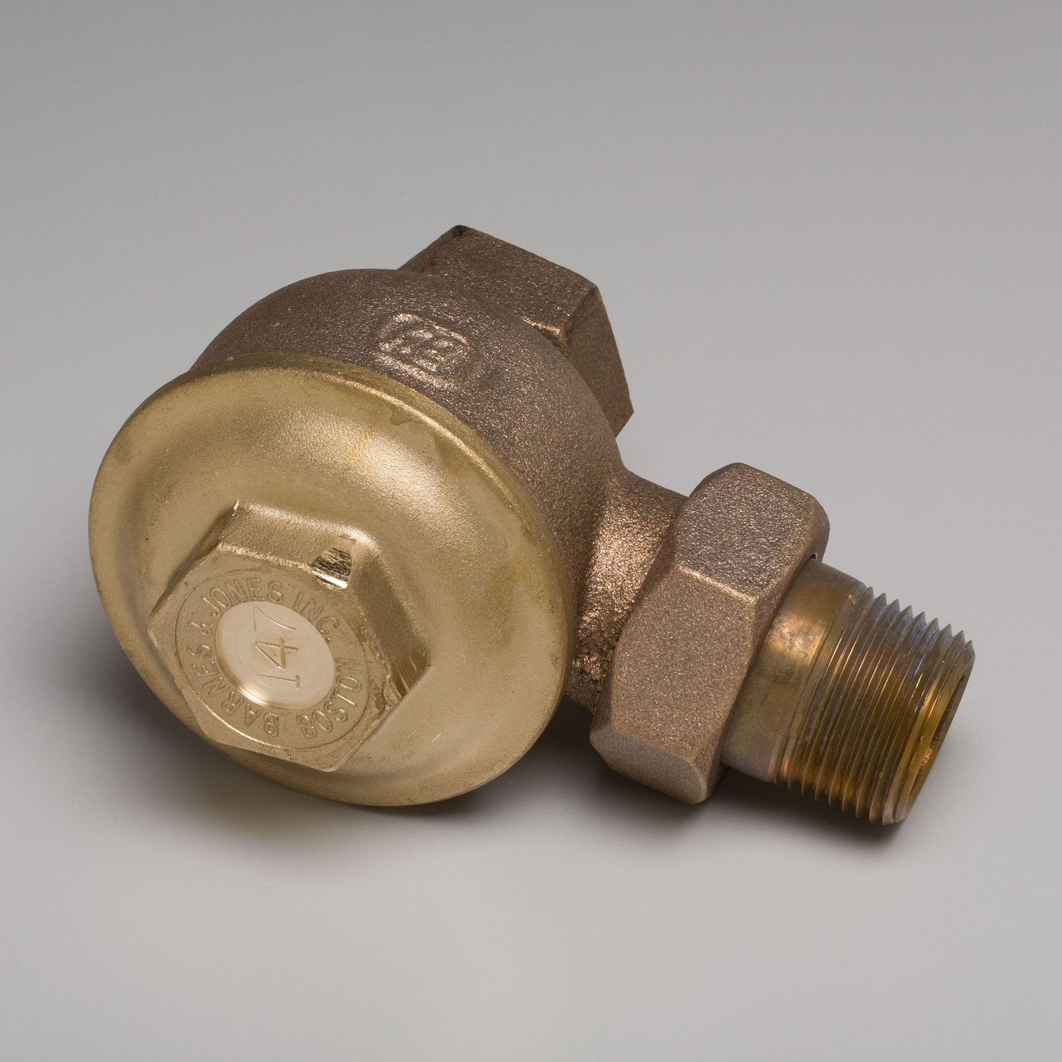 BARNES & JONES Barnes & Jones 147A 1in Angled Steam Trap