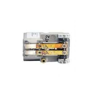 JOHNSON CONTROLS Johnson Controls T-4506-204 Pneumatic Room Thermostat Direct Acting Vertical