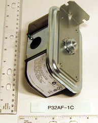 JOHNSON CONTROLS P32AF-1C THERMOSTATS