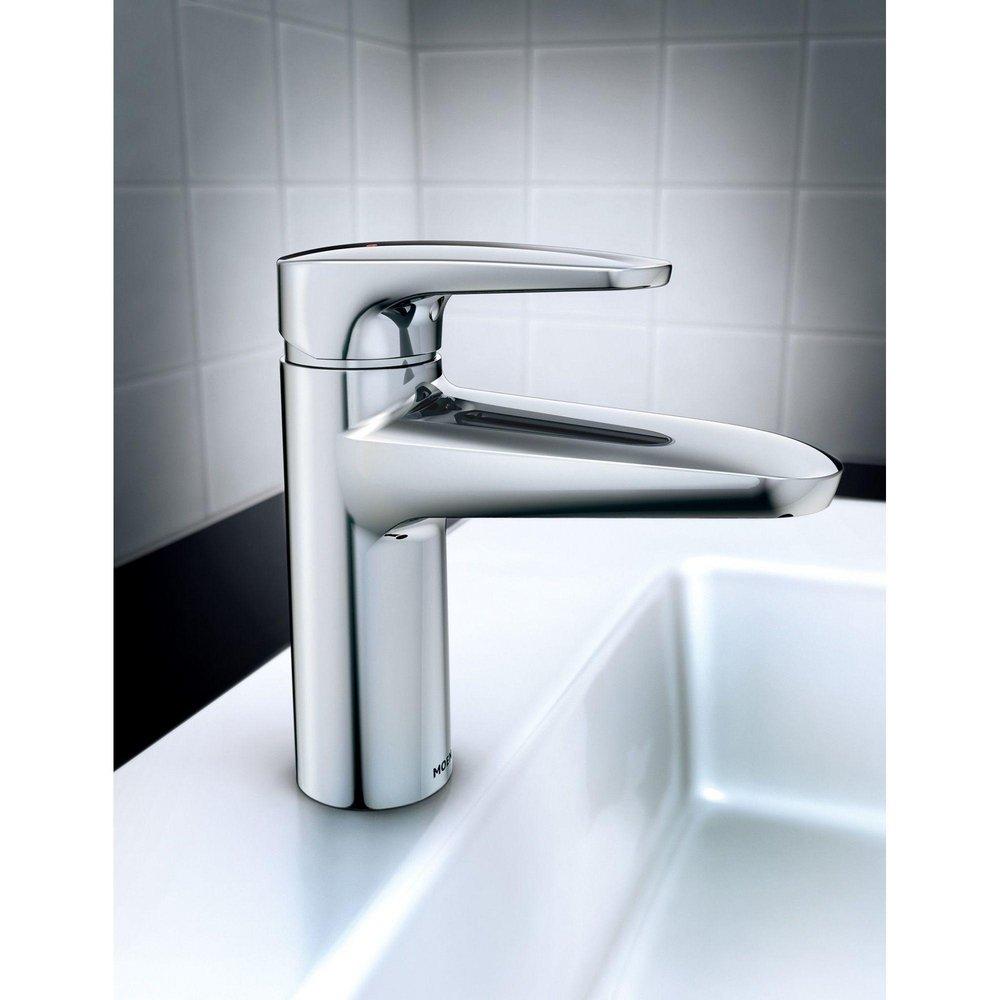 MOEN Moen 9417F12 Weymouth Single Handle Centerset Bathroom Sink Faucet in Chrome