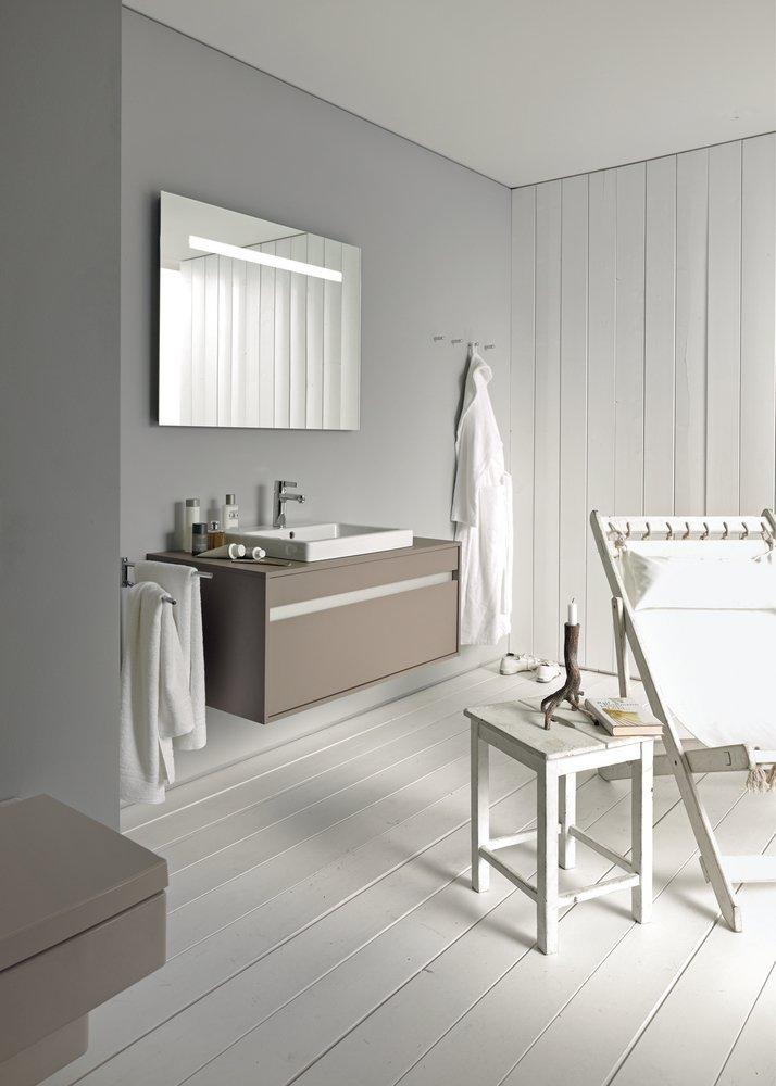 DURAVIT Duravit 0454700000 Vero 27-1/2 x 18-1/2 in. Rectangular Wall Mount Bathroom Sink in White