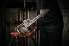Milwaukee 48-22-7218 Aluminum Pipe Wrench 18 in (Length) 2-1/2 in