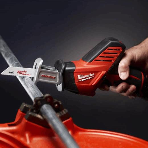 MILWAUKEE Milwaukee 2420-22 M12 HACKZALL Cordless Reciprocating Saw Kit 12 Volt