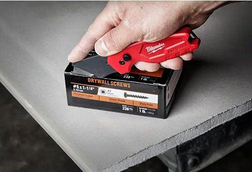 MILWAUKEE Milwaukee 48-22-1503 Fastback w/ Storage & Compact Knife Set