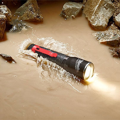 MILWAUKEE Milwaukee 2107 MLT2107 325E Focusing Flashlight 325 Lumen