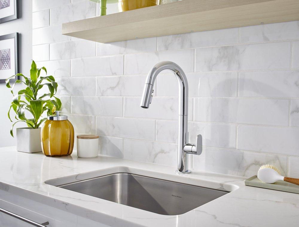 AMERICAN STANDARD American Standard 4931300.002 Beale Single Handle Pull Down Kitchen Faucet 1.5 gpm
