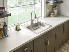 MOEN Moen 7790SRS Arbor Single Handle Pull Out Kitchen Faucet With Side Spray In Spot Resist Stainless