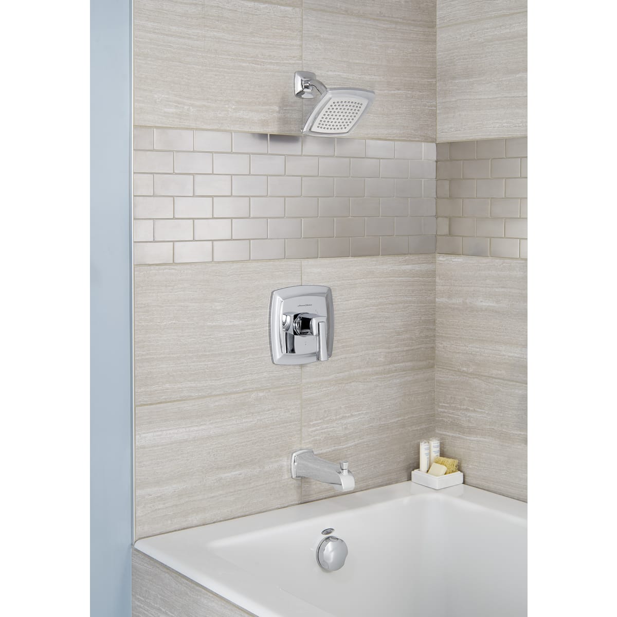 AMERICAN STANDARD American Standard 1660509.002 Townsend Single Function Showerhead in Polished Chrome