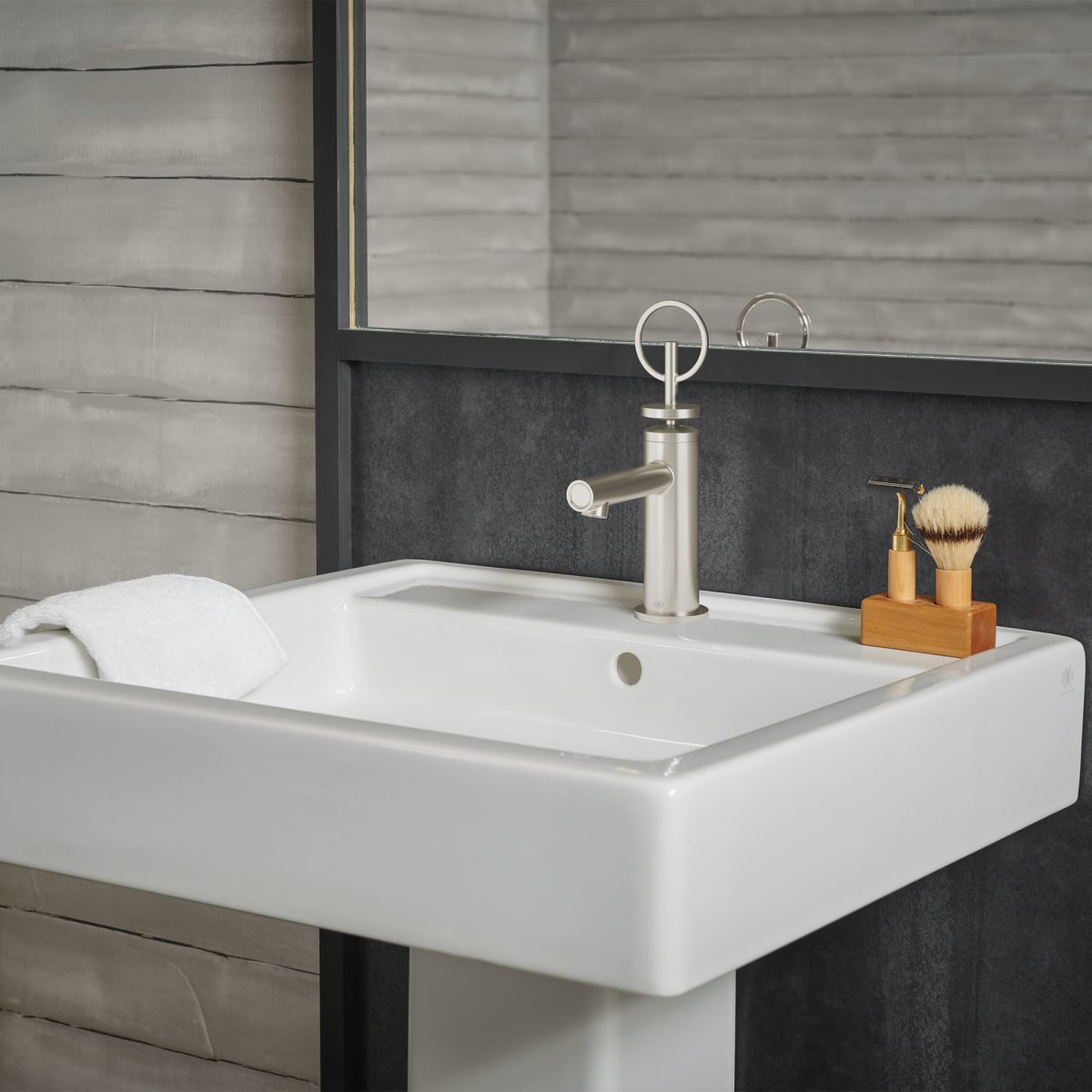 DXV DXV D3510512C.100 Percy Single Handle Bathroom Faucet with Loop Handle in Polished Chrome