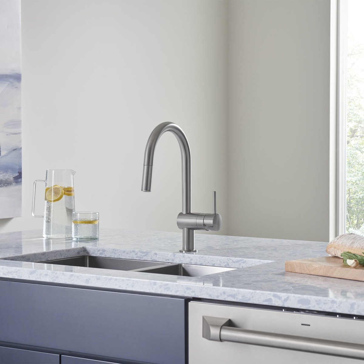 GROHE Grohe 31378DC3 Minta Single-Handle Pull-Down Kitchen Faucet Dual Spray 1.75 GPM