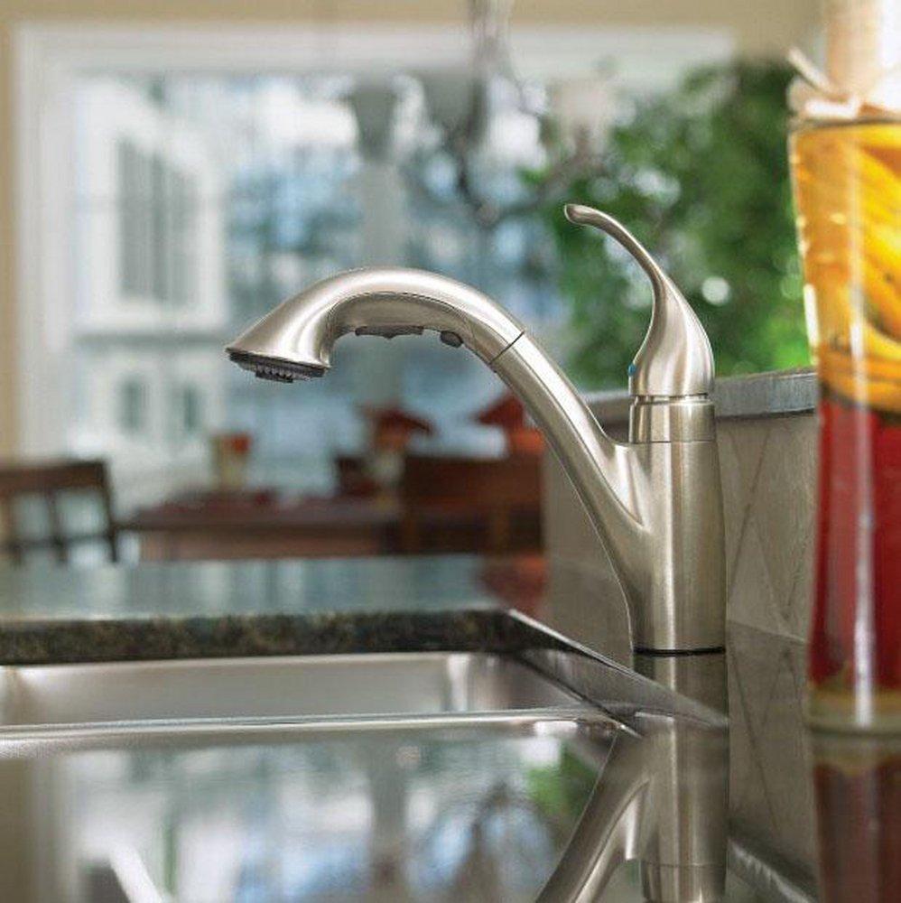 MOEN Moen 67545C Camerist Single Handle Pull Out Kitchen Faucet in Chrome