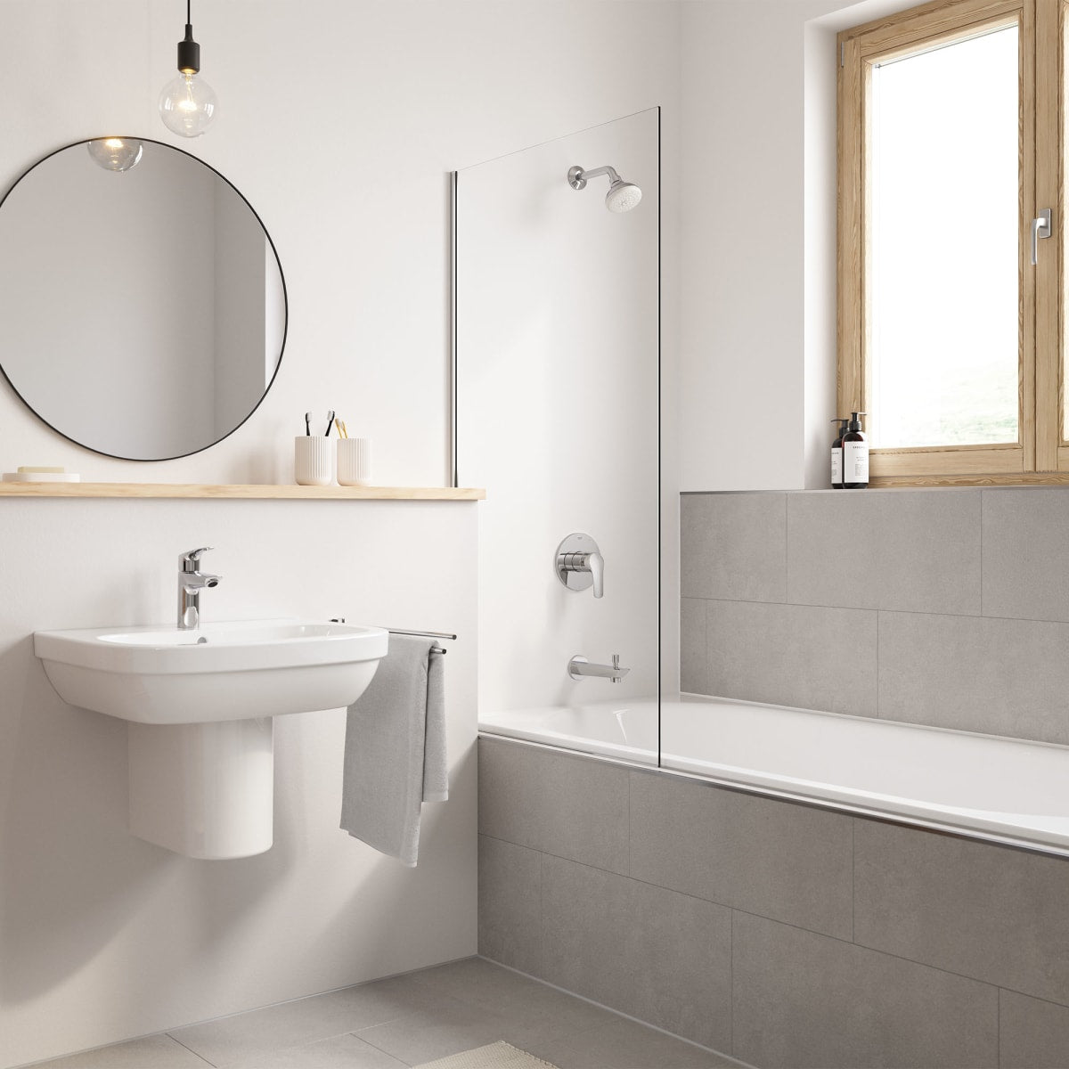GROHE Grohe 13356003 Diverter Tub Spout in Grohe Chrome