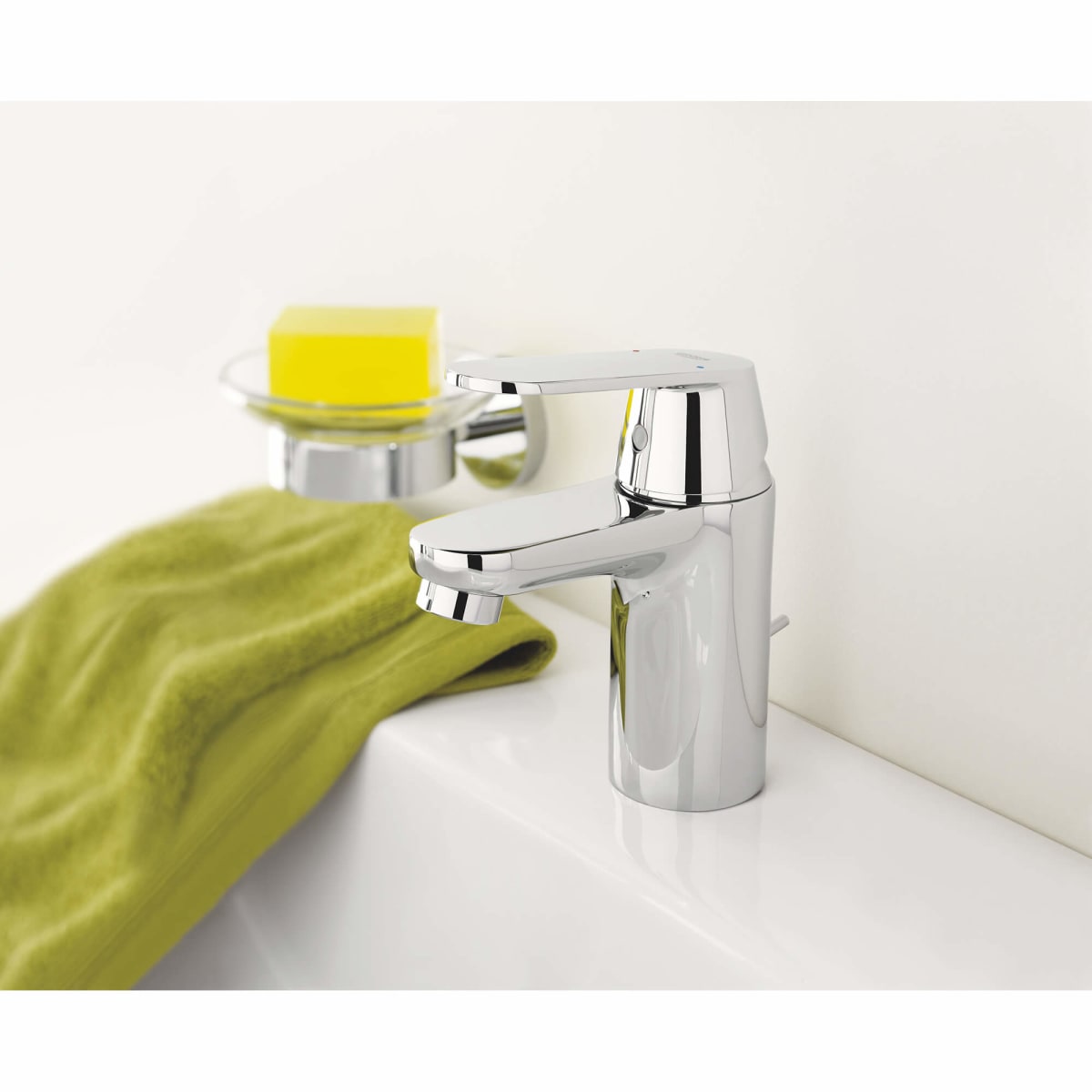 GROHE Grohe 40344001 5-in-1 Accessory Set in GROHE CHROME