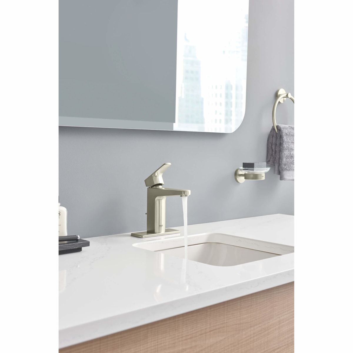 GROHE Grohe 40444EN1 Soap Dish with Holder in Grohe Brushed Nickel