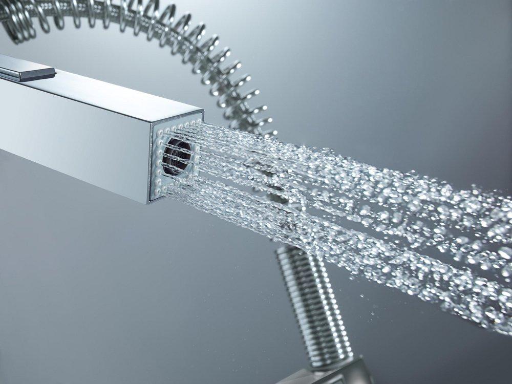 GROHE GROHE 31401000 Eurocube Single Handle Pull Down Kitchen Faucet in Starlight Chrome