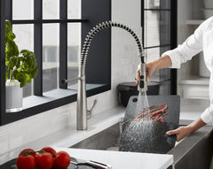 KOHLER KOHLER 22033-VS Simplice Single Handle Pull Down Kitchen Faucet in Vibrant Stainless