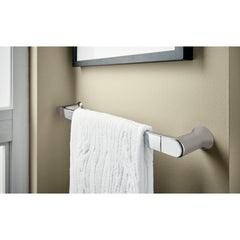 MOEN Moen MBHG3818CH Genta 18 in. Grab Bar in Chrome