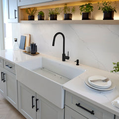 DXV DXV D35404300.243 Etre Single Handle Pull-Down Kitchen Faucet with Lever Handle in Matte Black