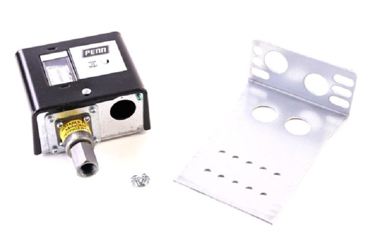 JOHNSON CONTROLS P70KA-7 PRESSURE SWITCHES