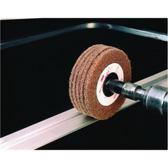 3M 3M 7000046014 Cut and Polish Disc, 6 in Diameter, 100 Grit, Medium Grade, Aluminum Oxide